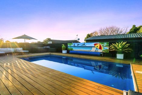 Photo of property in 35a Trigg Road, Huapai, Kumeu, 0810