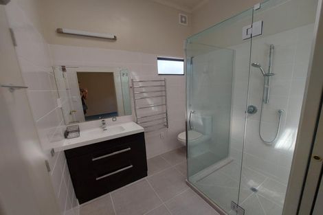 Photo of property in 68 Rame Road, Greenhithe, Auckland, 0632