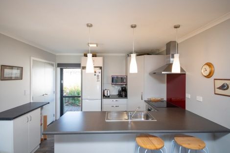 Photo of property in 7 Guthrie Court, Bulls, 4818