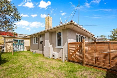 Photo of property in 93 Purnell Street, College Estate, Whanganui, 4500