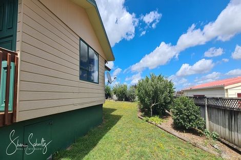 Photo of property in 6 Ash Grove, Maungaturoto, 0520