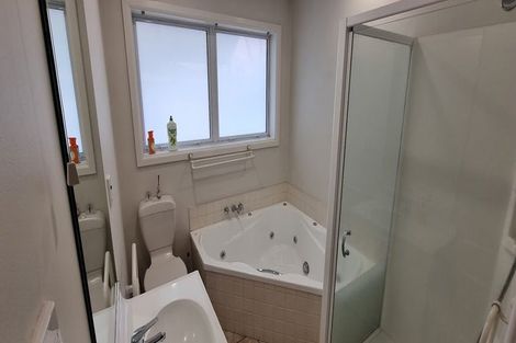 Photo of property in 229 Grahams Road, Burnside, Christchurch, 8053