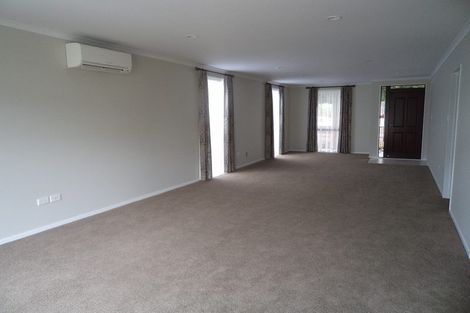 Photo of property in 46 Bruce Pulman Drive, Takanini, 2112