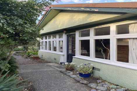 Photo of property in 57 Wiggins Street, Sumner, Christchurch, 8081