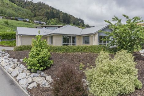Photo of property in 19 Campbell Street, Nelson South, Nelson, 7010