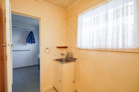 Photo of property in 256 Conyers Street, Strathern, Invercargill, 9812