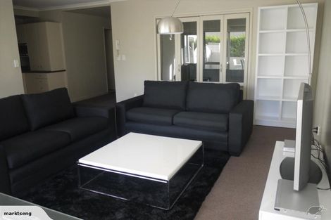 Photo of property in Tower Hill Apartments, 2b/1 Emily Place, Auckland Central, Auckland, 1010