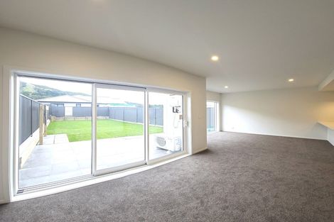 Photo of property in 81 Hokioi Drive, Kenepuru, Porirua, 5022