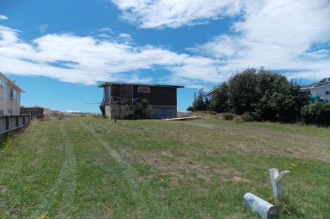 Photo of property in 61 Bway Road, Waihi Beach, 3611