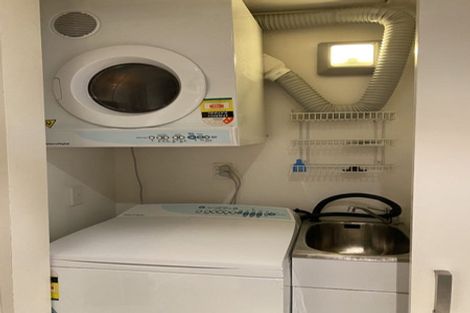 Photo of property in Augusta Apartments, 10/254 Willis Street, Te Aro, Wellington, 6011