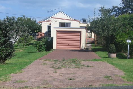 Photo of property in 1 Nikau Road, Oneroa, Waiheke Island, 1081