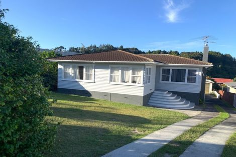 Photo of property in 16 Huruhuru Road, Massey, Auckland, 0614
