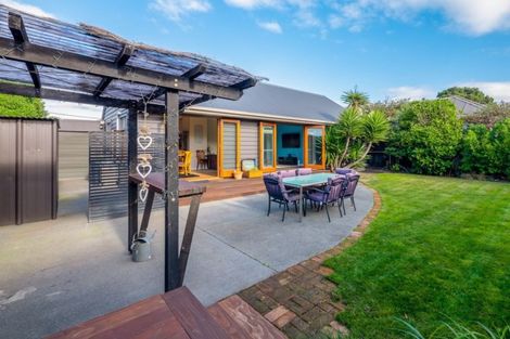 Photo of property in 6 Bellamy Avenue, New Brighton, Christchurch, 8061