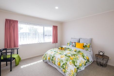 Photo of property in 54a Arawhata Road, Paraparaumu, 5032
