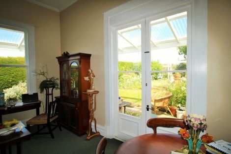 Photo of property in 52 Wharfe Street, South Hill, Oamaru, 9400