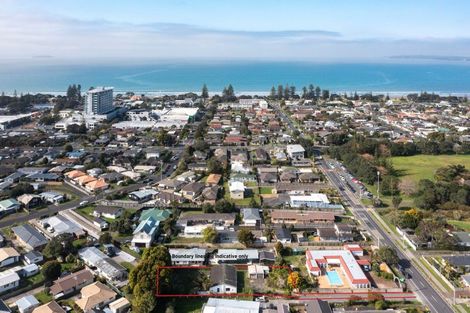 Photo of property in 55 Riverside Road, Orewa, 0931