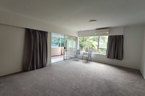 Photo of property in 2/19 Capilano Place, Glenfield, Auckland, 0629