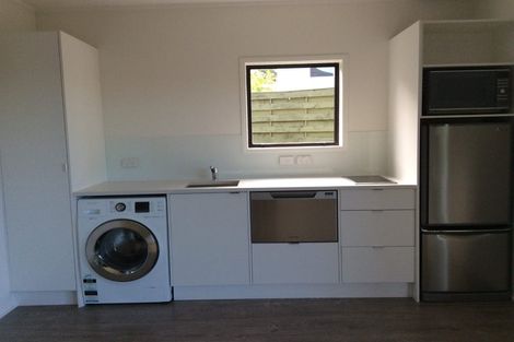 Photo of property in 36 Auld Street, Torbay, Auckland, 0630