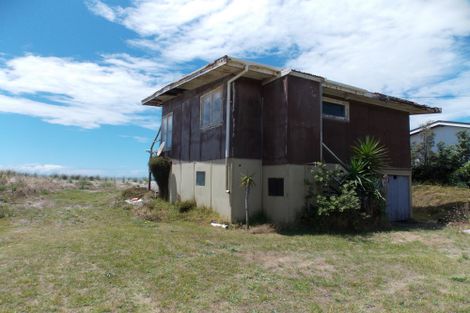 Photo of property in 61 Bway Road, Waihi Beach, 3611