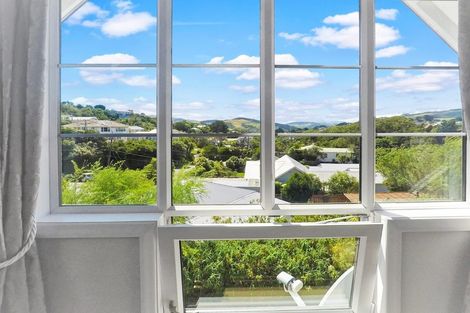 Photo of property in 22 Middleton Road, Johnsonville, Wellington, 6037