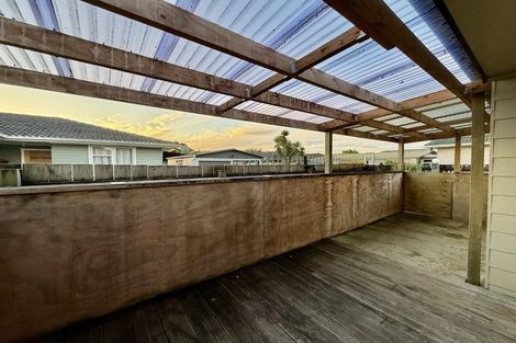 Photo of property in 2b Deveron Road, Manurewa, Auckland, 2102