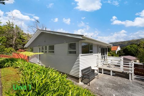Photo of property in 3/7 Arawhata Street, Ranui, Porirua, 5024