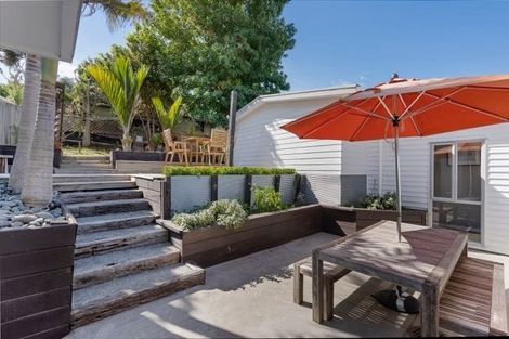 Photo of property in 2/21 Hythe Terrace, Mairangi Bay, Auckland, 0630