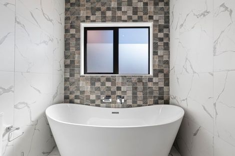 Photo of property in 55 Clarks Beach Road, Clarks Beach, 2122