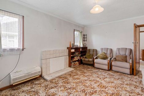 Photo of property in 84 Northcote Road, Northcote, Christchurch, 8052