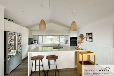 Photo of property in 55b Paynters Avenue, Strandon, New Plymouth, 4312