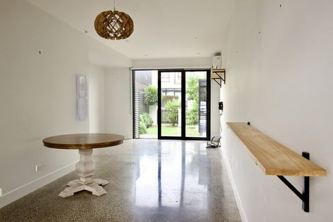 Photo of property in 19 Isitt Road, Hobsonville, Auckland, 0616