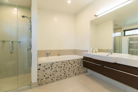 Photo of property in 31 Hardie Place, Albert Town, Wanaka, 9305