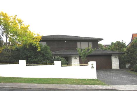 Photo of property in 86 Manhattan Heights, Glendene, Auckland, 0602