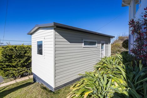 Photo of property in 15 Prospect Bank, Wakari, Dunedin, 9010