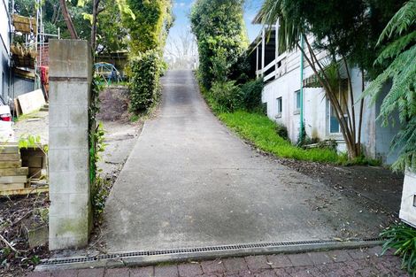 Photo of property in 64b Pleasant Road, Glen Eden, Auckland, 0602