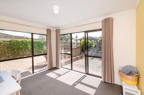 Photo of property in 18a Ngaio Street, West End, Palmerston North, 4412