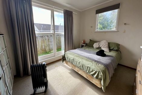 Photo of property in 81 Edmonton Road, Henderson, Auckland, 0612