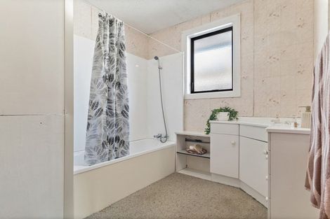 Photo of property in 81 Hargood Street, Woolston, Christchurch, 8062