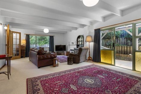 Photo of property in 38 Saxton Road, Upper Vogeltown, New Plymouth, 4371