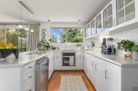 Photo of property in 20 Sunset Street, Hilltop, Taupo, 3330