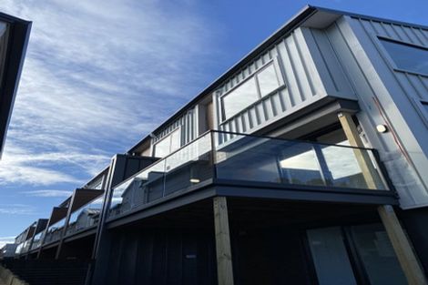 Photo of property in 33 Marumaru Lane, Manurewa, Auckland, 2102