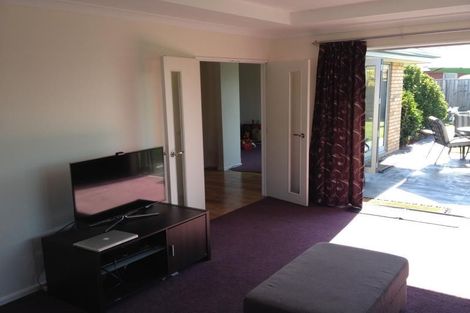 Photo of property in 9 Gillatt Gardens, Halswell, Christchurch, 8025