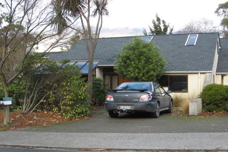 Photo of property in 73a Arawata Terrace, Sunshine Bay, Queenstown, 9300