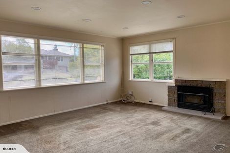 Photo of property in 52 Ennis Avenue, Pakuranga Heights, Auckland, 2010