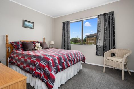 Photo of property in 96a Dickson Road, Papamoa Beach, Papamoa, 3118