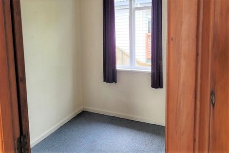 Photo of property in 44 Duncan Street, Tawa, Wellington, 5028