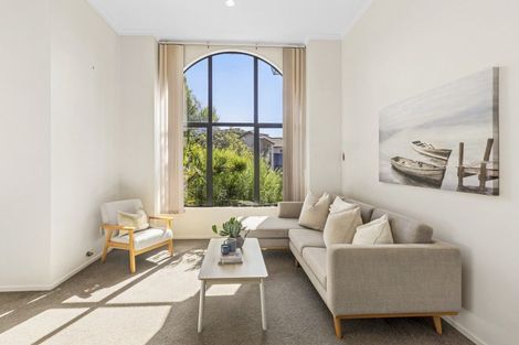 Photo of property in 23 Amesbury Drive, Churton Park, Wellington, 6037