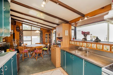Photo of property in 115 De Lautour Road, Inner Kaiti, Gisborne, 4010