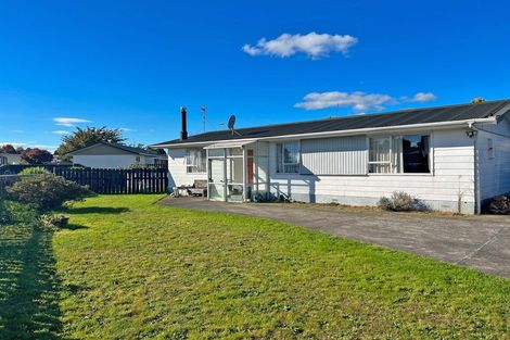 Photo of property in 2 Mathew Street, Dannevirke, 4930