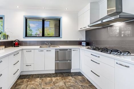 Photo of property in 32 Porikapa Road, Owhata, Rotorua, 3010